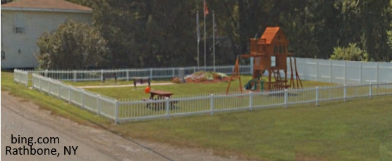 Play Area in center of Rathbone